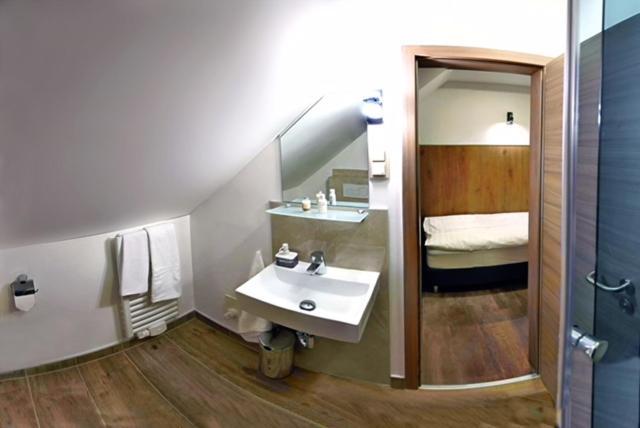 Hotel Am Markt Oebisfelde Ngoại thất bức ảnh